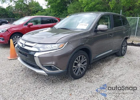 2018 Mitsubishi Outlander Le/Se/Sel z USA, uszkodzony, nr VIN JA4AD3A34JZ065816